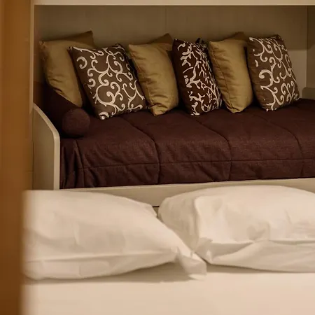 Vico Tre Re A Toledo 41 Hotel Naples